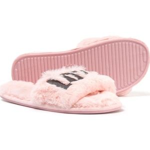 NWT PJ Salvage LOVE slippers size L